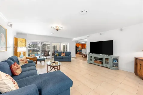 550 NE 5th Street Pompano Beach FL 33060