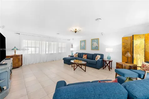 550 NE 5th Street Pompano Beach FL 33060