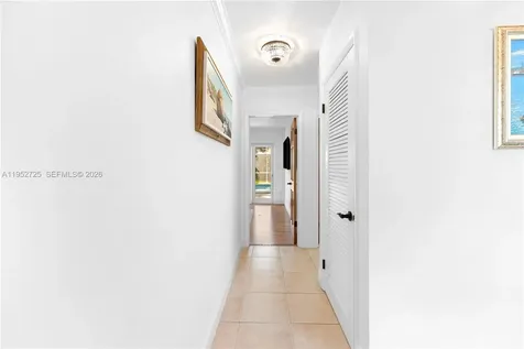 550 NE 5th Street Pompano Beach FL 33060