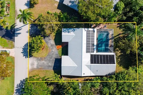 550 NE 5th Street Pompano Beach FL 33060