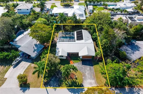 550 NE 5th Street Pompano Beach FL 33060