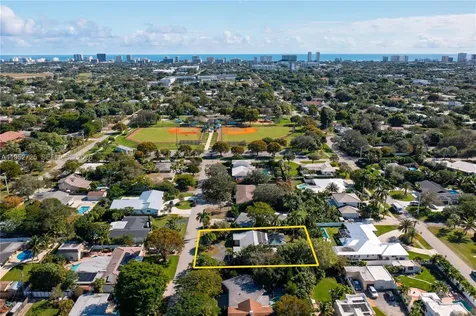 550 NE 5th Street Pompano Beach FL 33060