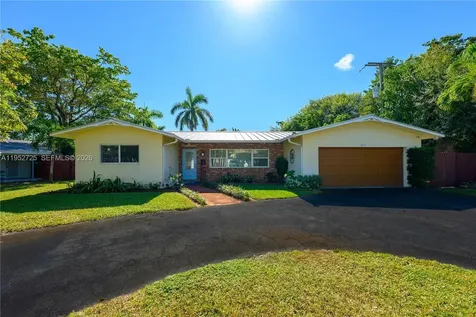550 NE 5th Street Pompano Beach FL 33060