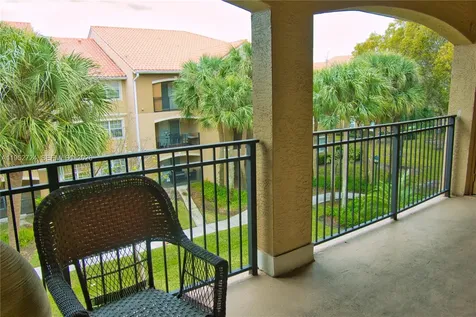 215 SW 117th Terrace Pembroke Pines FL 33025
