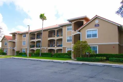 215 SW 117th Terrace Pembroke Pines FL 33025