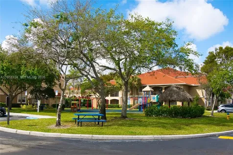 215 SW 117th Terrace Pembroke Pines FL 33025