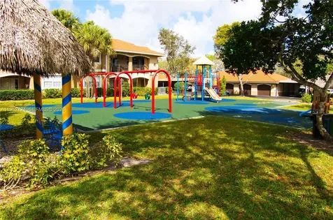 215 SW 117th Terrace Pembroke Pines FL 33025
