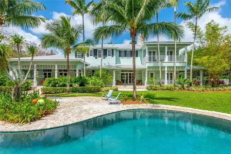 6900 SW 115th Street Pinecrest FL 33156
