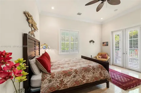 6900 SW 115th Street Pinecrest FL 33156