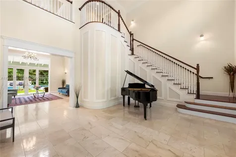 6900 SW 115th Street Pinecrest FL 33156