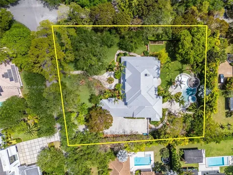 6900 SW 115th Street Pinecrest FL 33156