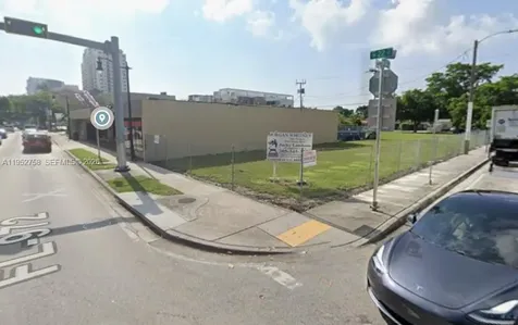 3398 Coral Way Miami FL 33145