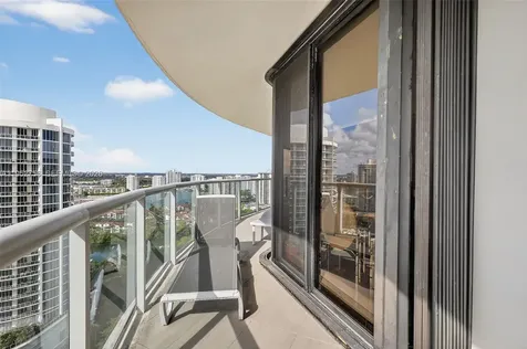 4000 Island Boulevard Aventura FL 33160