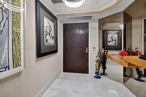 4000 Island Boulevard Aventura FL 33160