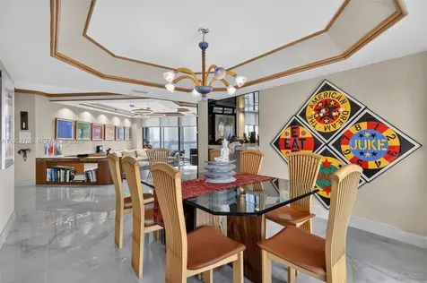 4000 Island Boulevard Aventura FL 33160
