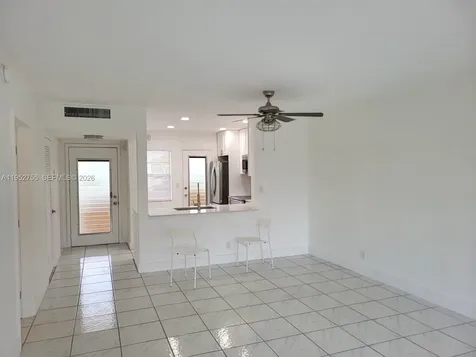 851 NE 14th Avenue Hallandale Beach FL 33009