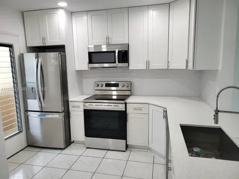 851 NE 14th Avenue Hallandale Beach FL 33009