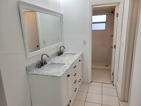 851 NE 14th Avenue Hallandale Beach FL 33009