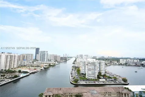 2602 E Hallandale Beach Boulevard Hallandale Beach FL 33009