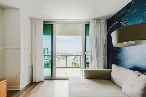 2602 E Hallandale Beach Boulevard Hallandale Beach FL 33009