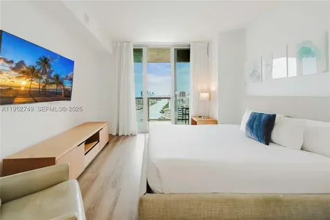 2602 E Hallandale Beach Boulevard Hallandale Beach FL 33009