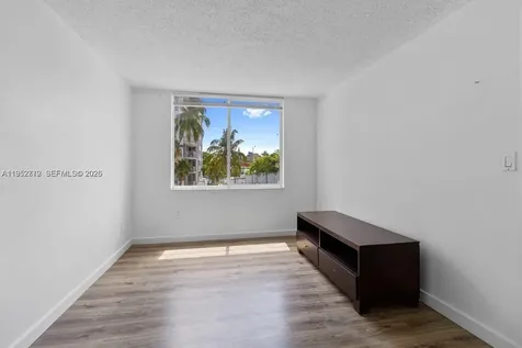 1720 NW N River Drive Miami FL 33125