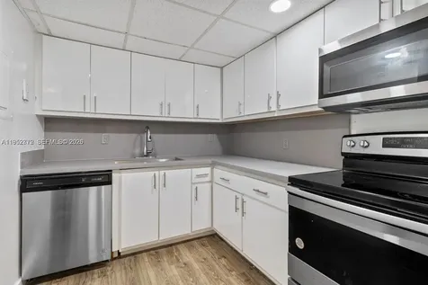 1720 NW N River Drive Miami FL 33125