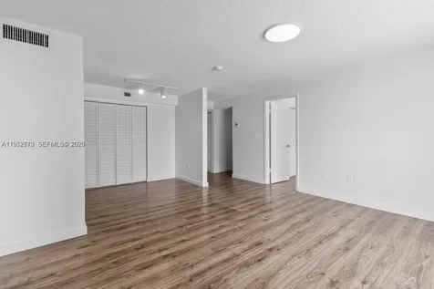 1720 NW N River Drive Miami FL 33125
