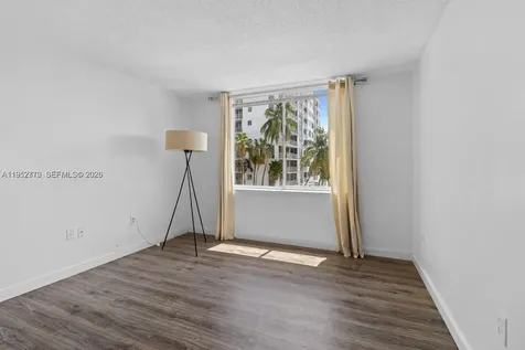 1720 NW N River Drive Miami FL 33125