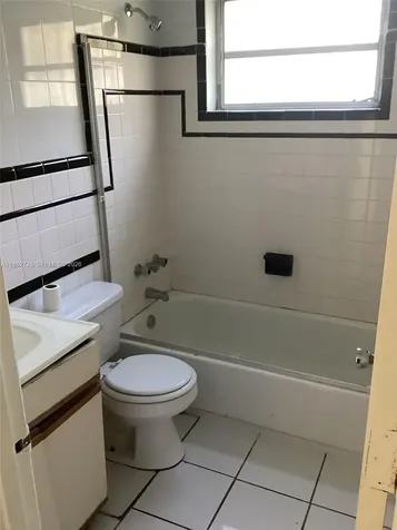 4824 NW 15th Court Miami FL 33142
