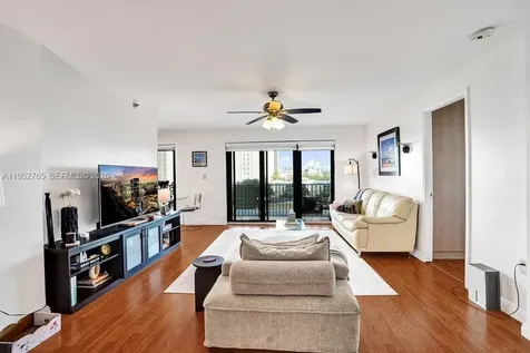 1201 S Ocean Drive Hollywood FL 33019