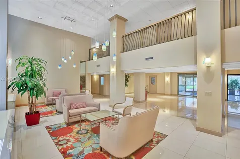 1201 S Ocean Drive Hollywood FL 33019