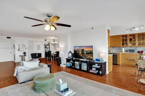 1201 S Ocean Drive Hollywood FL 33019