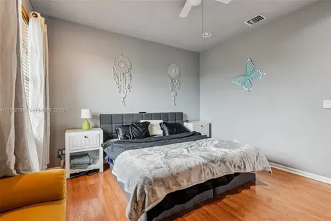 2307 Washington Street Hollywood FL 33020