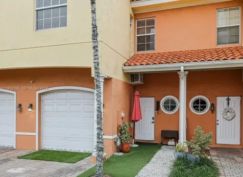 2307 Washington Street Hollywood FL 33020