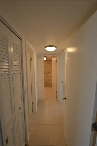 425 SE 11th Terrace Dania Beach FL 33004