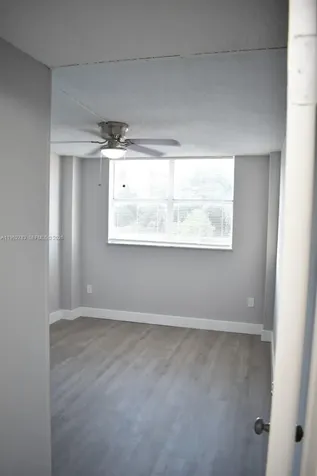 16465 NE 22nd Avenue North Miami Beach FL 33160