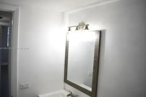 16465 NE 22nd Avenue North Miami Beach FL 33160