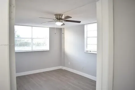 16465 NE 22nd Avenue North Miami Beach FL 33160
