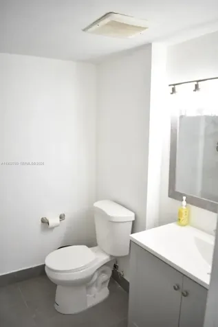 16465 NE 22nd Avenue North Miami Beach FL 33160