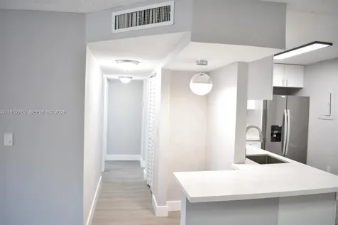 16465 NE 22nd Avenue North Miami Beach FL 33160