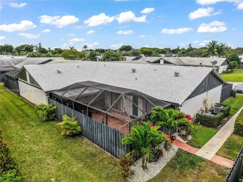 1050 Summit Trail Circle West Palm Beach FL 33415