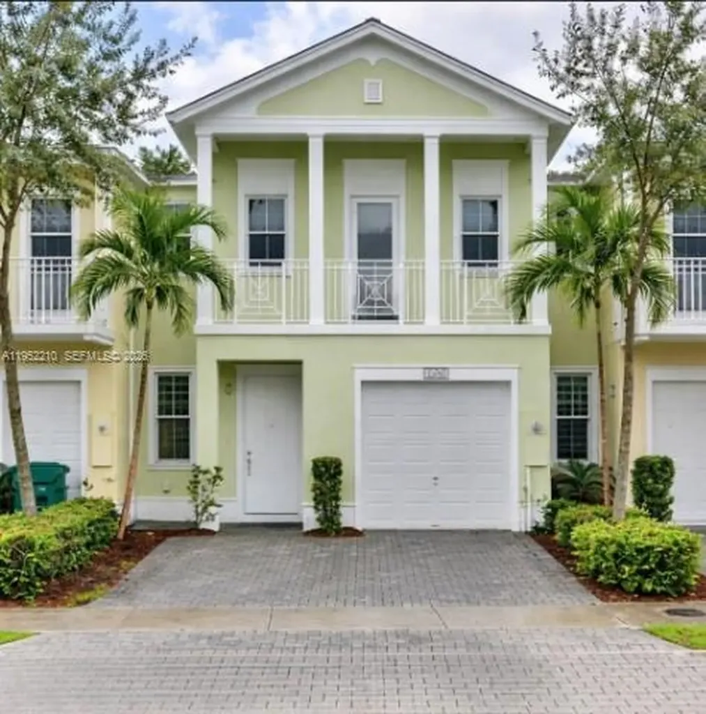 10780 NW 74th Lane Doral FL 33178