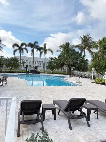 10780 NW 74th Lane Doral FL 33178