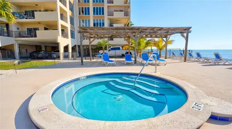 79901 Overseas Higway Islamorada FL 33036