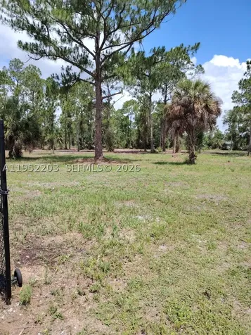 615 621 Hunting Club Avenue Clewiston FL 33440
