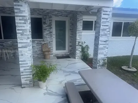 19700 NW 6th Place Miami Gardens FL 33169
