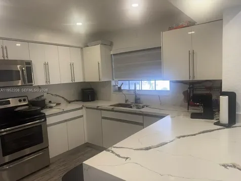 19700 NW 6th Place Miami Gardens FL 33169
