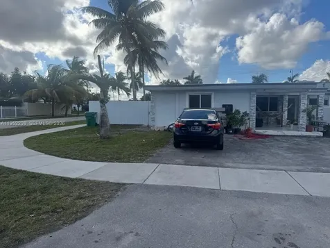 19700 NW 6th Place Miami Gardens FL 33169