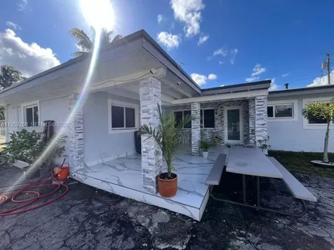 19700 NW 6th Place Miami Gardens FL 33169